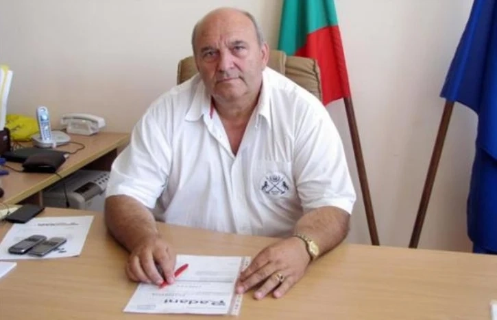 Бойко Борисов уволни директора на МБАЛ-Пазарджик