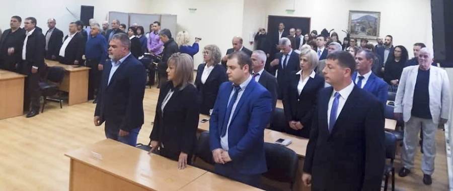 Христо Калоянов отново е председател на Общинския съвет в Панагюрище