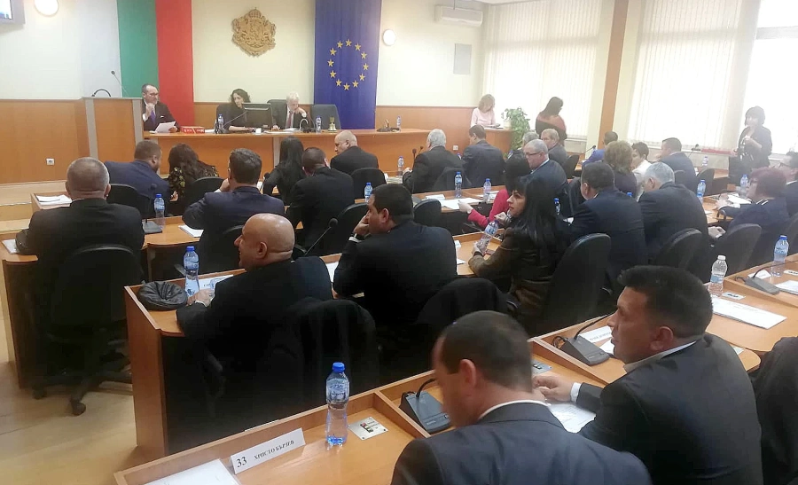 Хари Харалампиев е новият стар председател на Общинския съвет