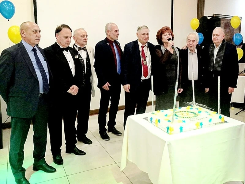 РОТАРИ клуб – Пазарджик стана на 25 години