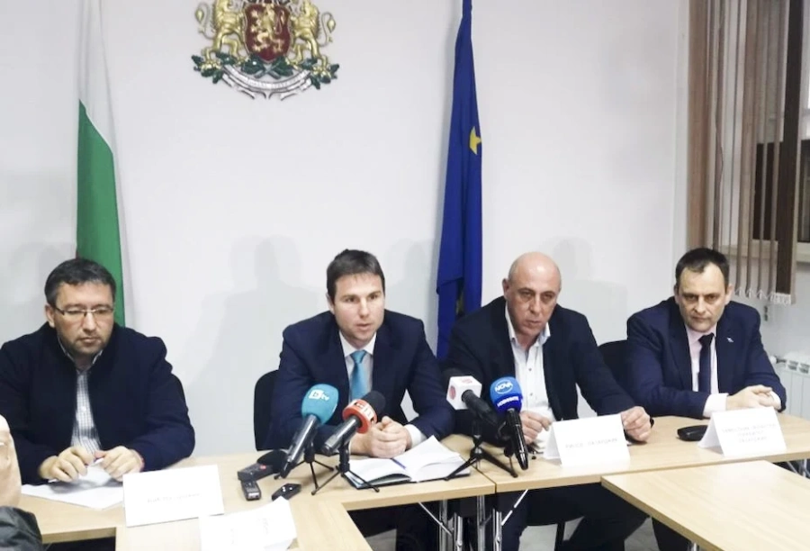 Стефан Мирев иска незабавна профилактика на пречиствателните съоръжения