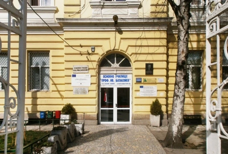 Няма данни, че наплютото дете е било проблемно, проблемът е в нас