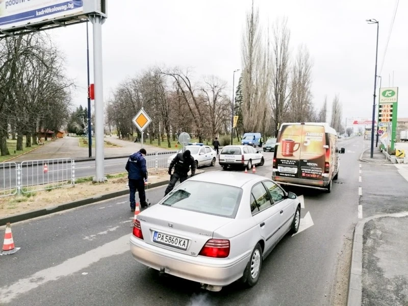 Удължават противоепидемичните мерки до 12 април