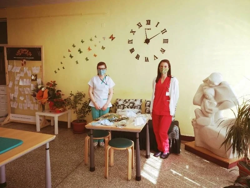 Второ дарение на общинския съветник Румен Димитров, дарение и от фондацията на Нана