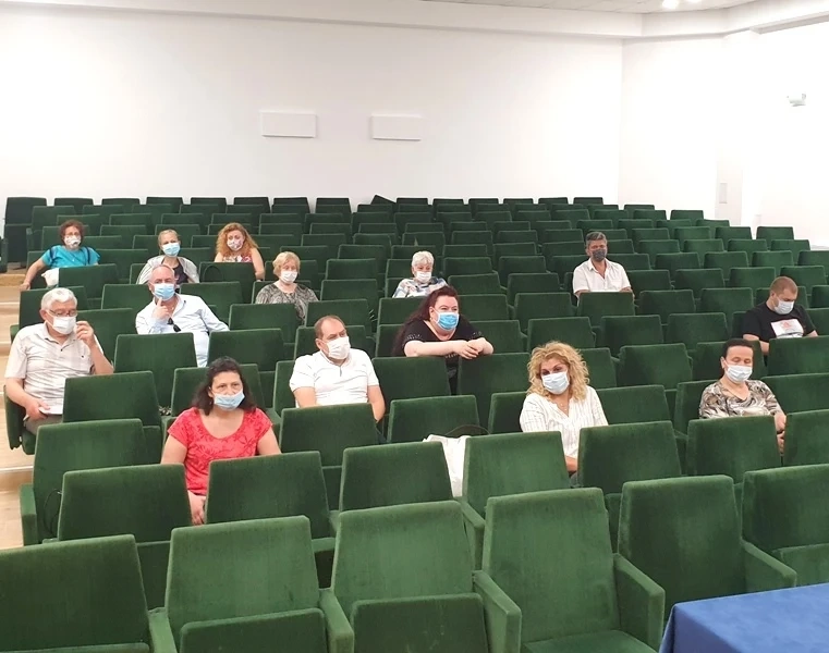 Велинградските медици оттеглят оставките си след днешната сеща