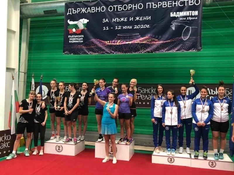 Отборната титла при жените в бадминтона пак е в Пазарджик