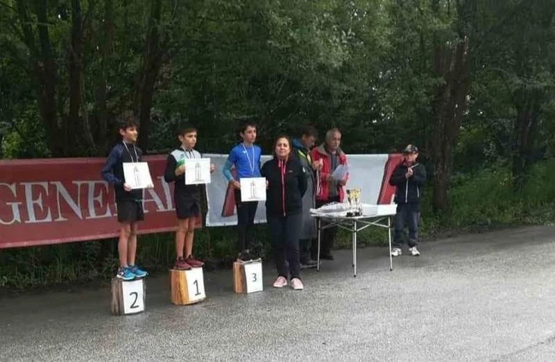 Велинградчани окупираха призовата тройка в клас „Мастърс“ на купа „Велинград – Белмекен – Сивен“