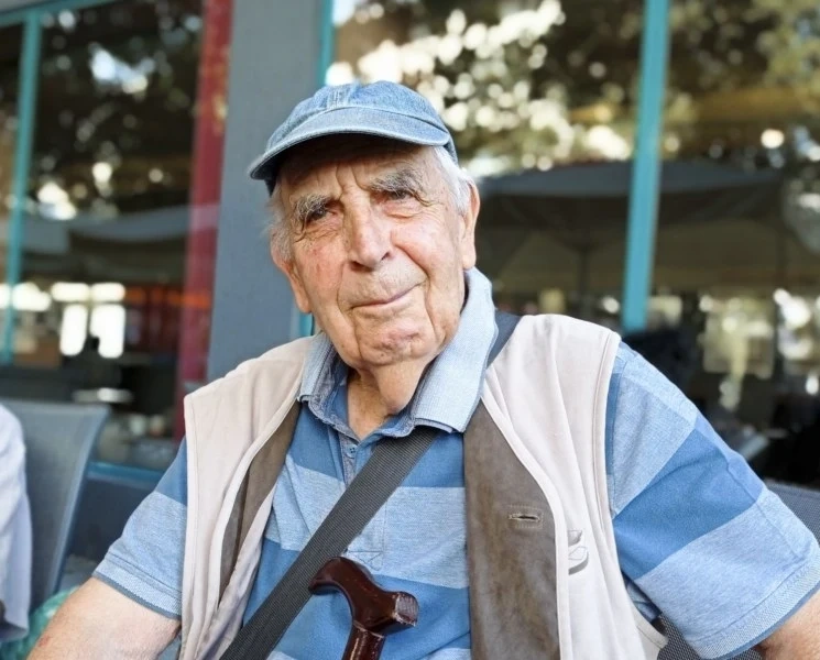 Романтична тайна, пазена 42 години, изненадала Борис Резов