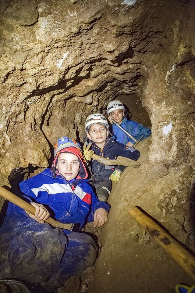 90 години организирано пещерно дело в Ракитово