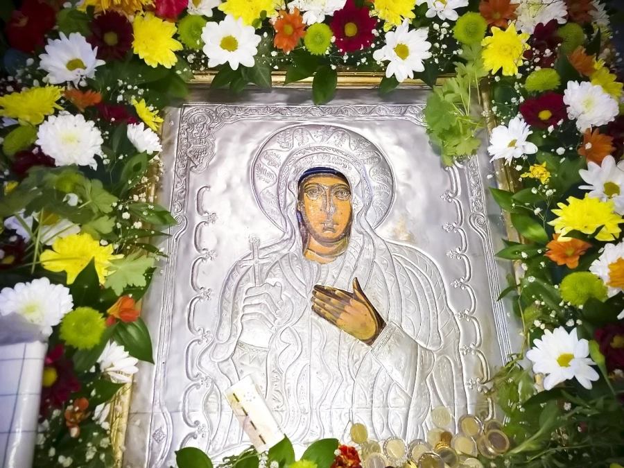 Храм „Света Петка” отбеляза храмовия си празник