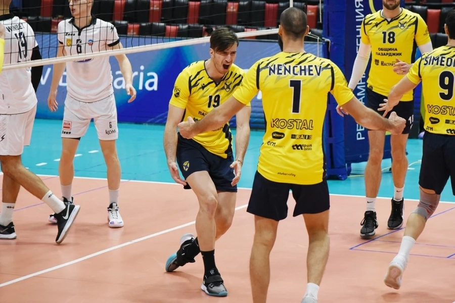 „Хебър“ се справи лесно с „Марек“, поведе в класирането с 3 точки