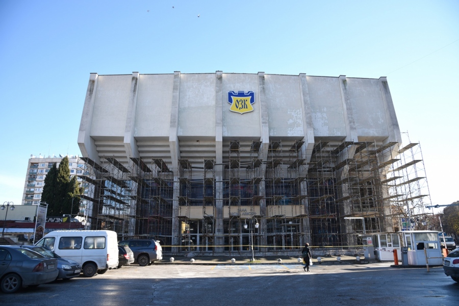 Тодор Попов: Започваме ремонт на покрива и фасадата на Спортната зала. Тя ще добие нов съвременен облик.
