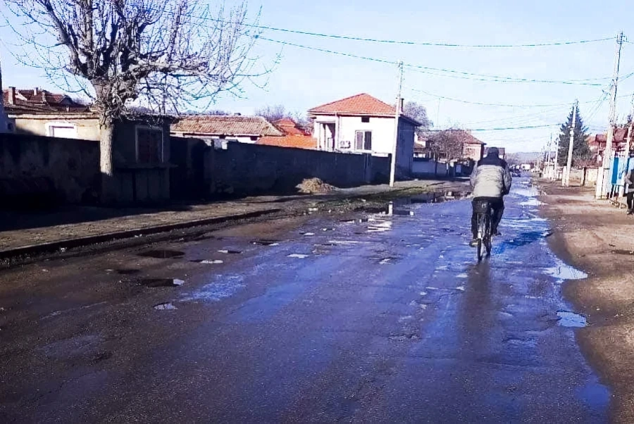 Пълен основен ремонт на главната улица в Ковачево