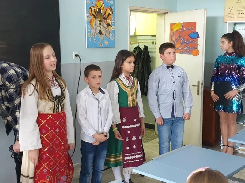 Откриха обновения кабинет по изкуство в ЦПЛР-ОДК-Велинград