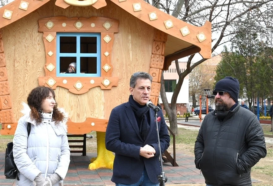 Новата атракция в парка до „Ескулап” стана любима на малчуганите