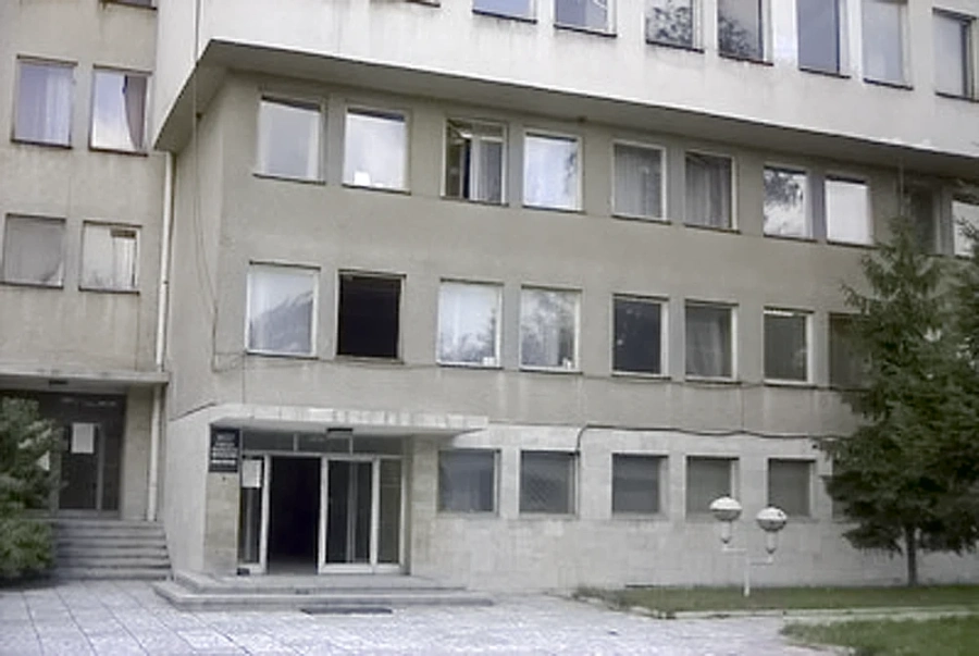 Прокуратурата проверява действията на полицията при издирването на 21-годишния панагюрец с джипа