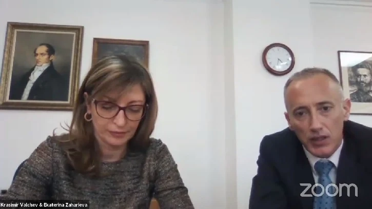 Образованието остава приоритет за ГЕРБ стана ясно след онлайн среща с министър Красимир Вълчев и вицепремиерът Екатерина Захариева