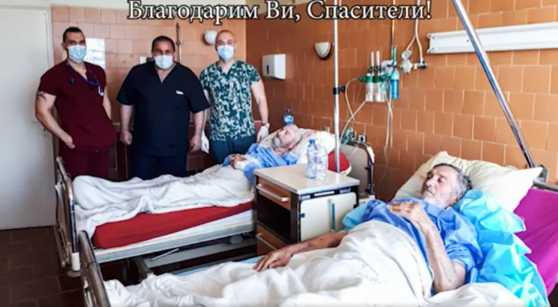 Двама мъже се преборват с Ковид след животоспасяващи операции