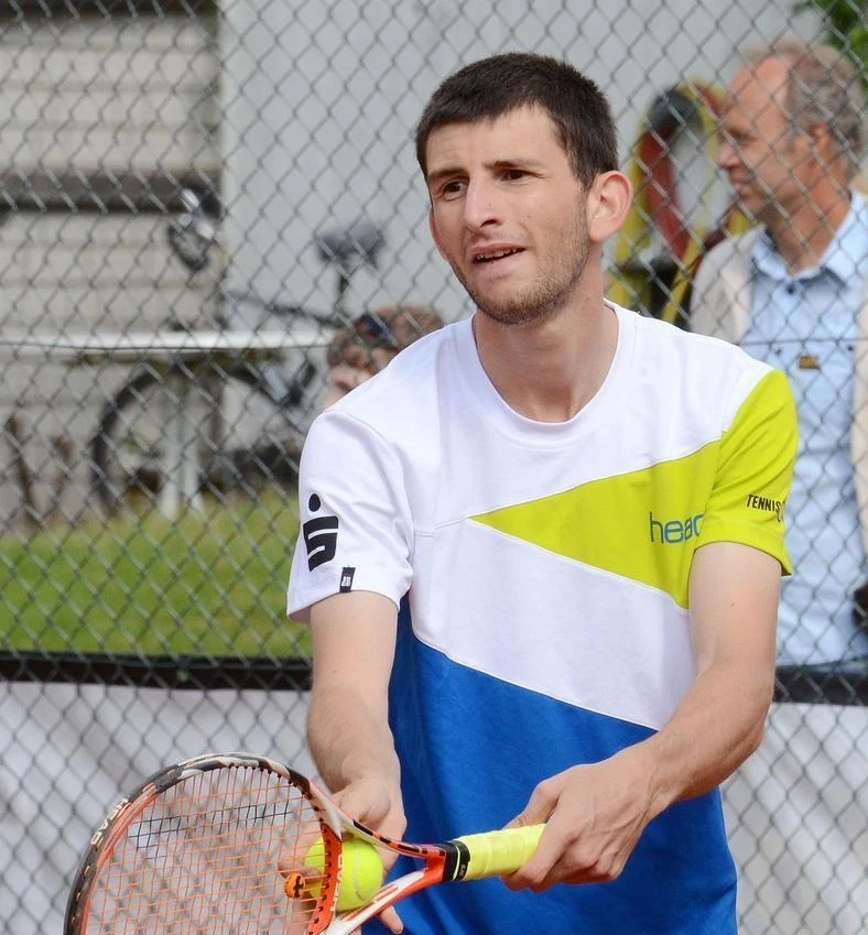 Лазов отпадна от UTR Pro Tennis Tour