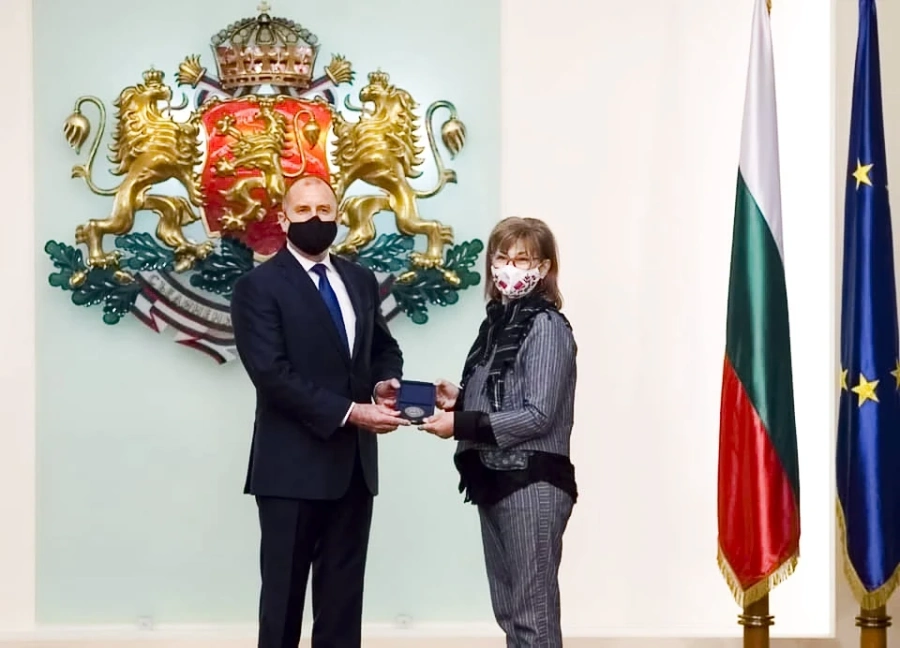 Д-р Мария Пишмишева: Наградата от президента Радев е екипна!