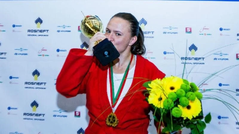 Оряшкова след рекордната 10-та евро титла: Когато имаш най-силния гръб, няма кой да те спре!