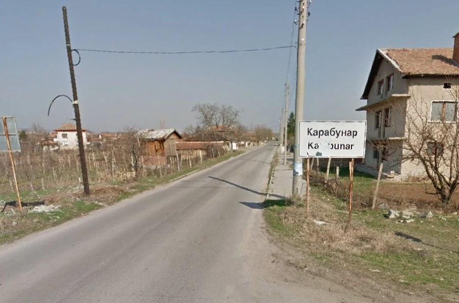Джигит опитал да блъсне полицейски служител