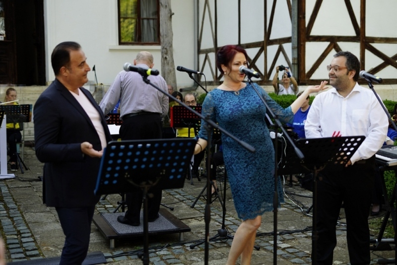 Националното турне „Песни от Средиземноморието“ започва от Пазарджик