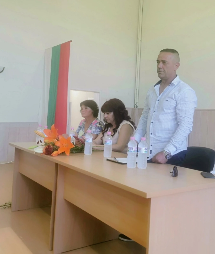 Местните социалисти: ГЕРБ и ДПС се прегърнаха в Памидово!