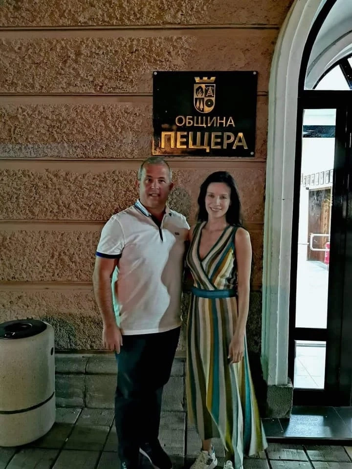Яна Маринова сподели рождения си ден с пещерци на лятното кино