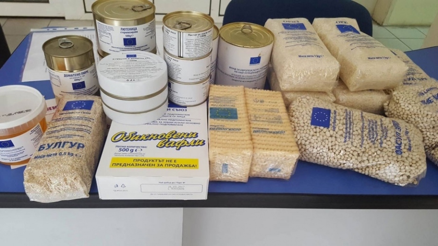 БЧК започва раздаването на хранителни пакети за нуждаещи се
