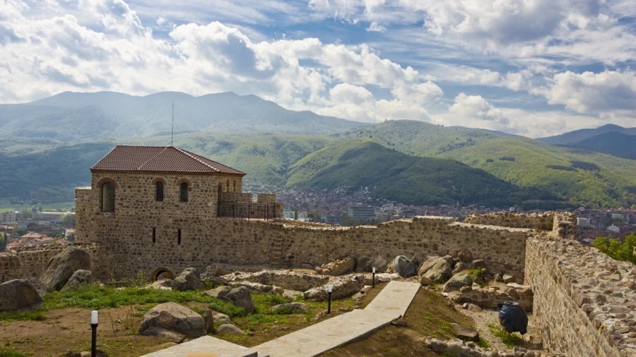 Деца и ученици с безплатен вход за Перистера