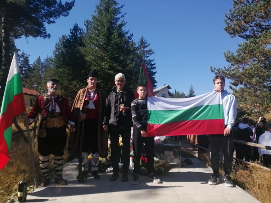 С поклонение велинградчани отбелязаха 109 години от началото на Балканската война