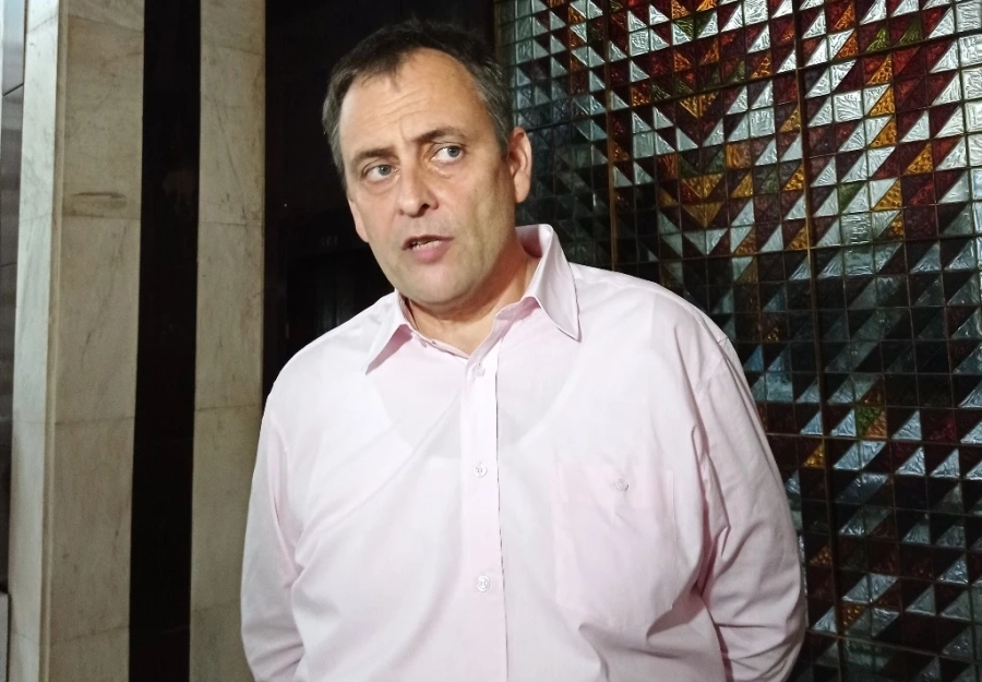 Йордан Кожухаров, председател на РИК-Пазарджик:  С три машини СИК не се обучиха, сега поискахме десет