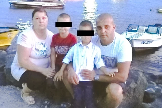Дарителски сметки за синовете на починалото от Ковид семейство