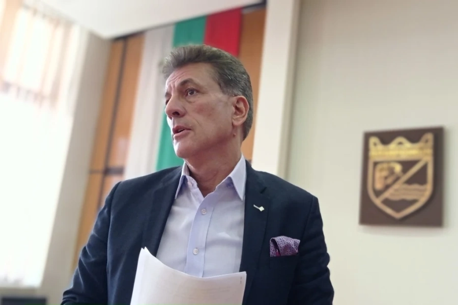 Ето какви документи изискаха от Общината проверяващите, кметът Попов: Всичко това е публично достъпна информация!