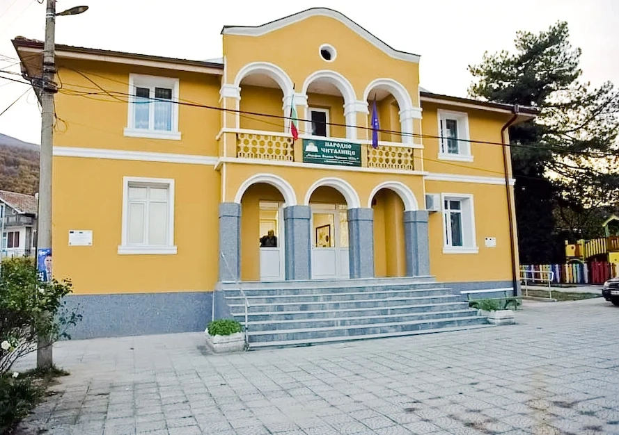 Рухналото читалище в Симеоновец е изцяло ремонтирано
