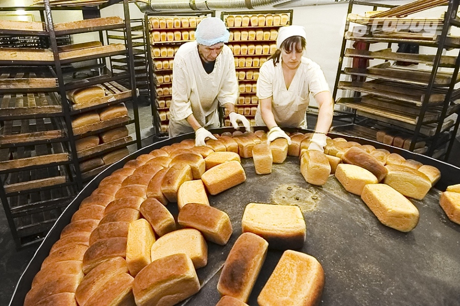 Хлябът ни поскъпна, но е най-евтиният в света
