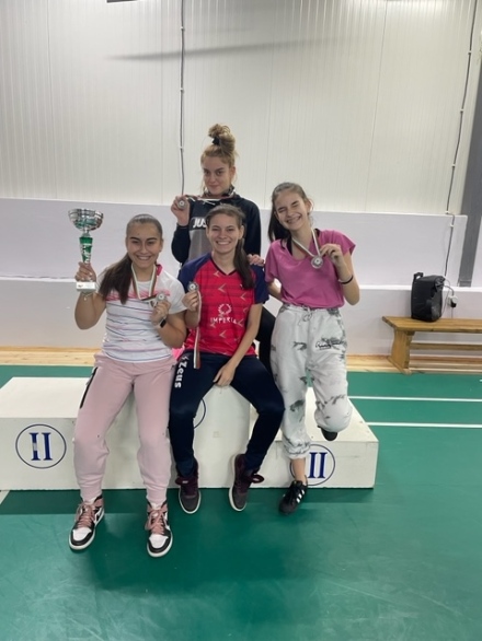 Вицешампионска титла за девойките на ”Бадминтон скуош клуб Пазарджик”