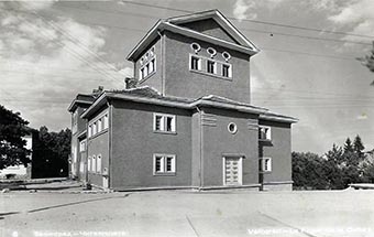 На 90 години стана сградата на читалището в Лъджене