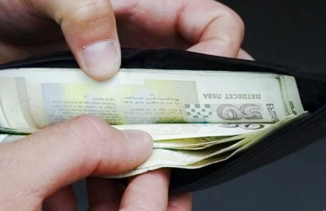 Намериха пари, търси се собственикът