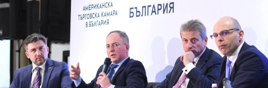 С подкрепата на „Асарел-Медет“ представиха доклад за декарбонизация на електроенергийната система