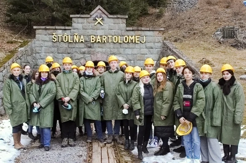 Млади велинградчани изследват перспективите на зелената енергетика