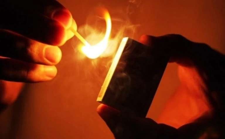 Съсед подпали „Ауди”-то на млада жена