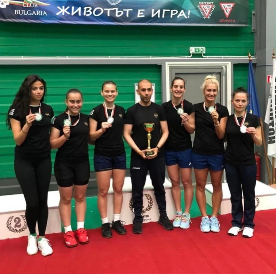 Вицешампионска титла за жените на “Бадминтон скуош клуб Пазарджик“