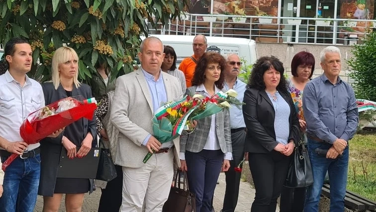 Пещерци се поклониха пред Осман ефенди