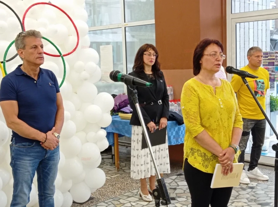 Представиха луксозна книга за постиженията на олимпийските медалисти от Пазарджишко
