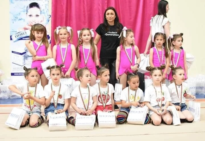 Много медали за гимнастичките на ”Диляна” и отлично представяне