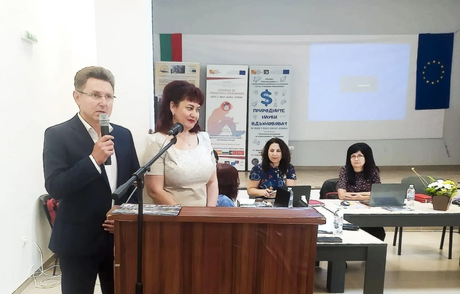 За пръв път Стрелча посрещна директорите на училища в областта на работна среща
