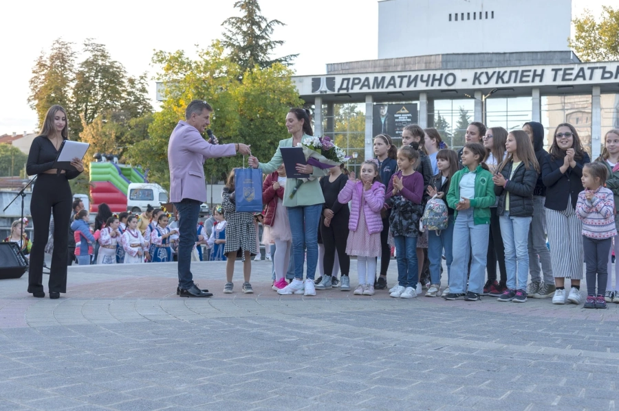 Данъчни облекчения за родителите на активни деца и през следващата година - обеща кметът Тодор Попов