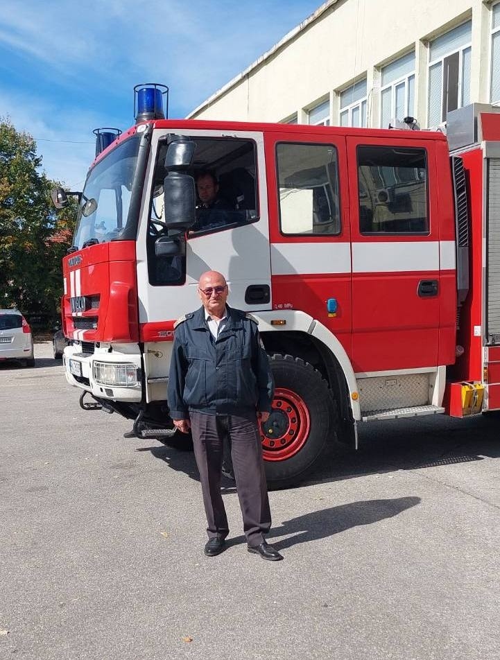 Вчера бе последният работен ден на началника на пожарната в Пазарджик